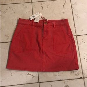 vineyard vines coral red skirt